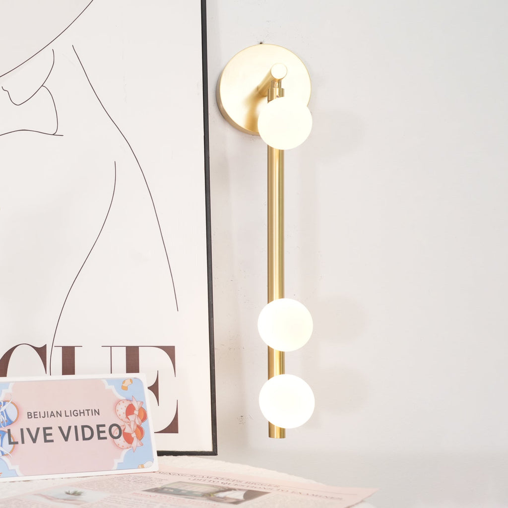 Glasrør Væglampe, Blæste Glasglobusser, Messingfinish, G4 LED