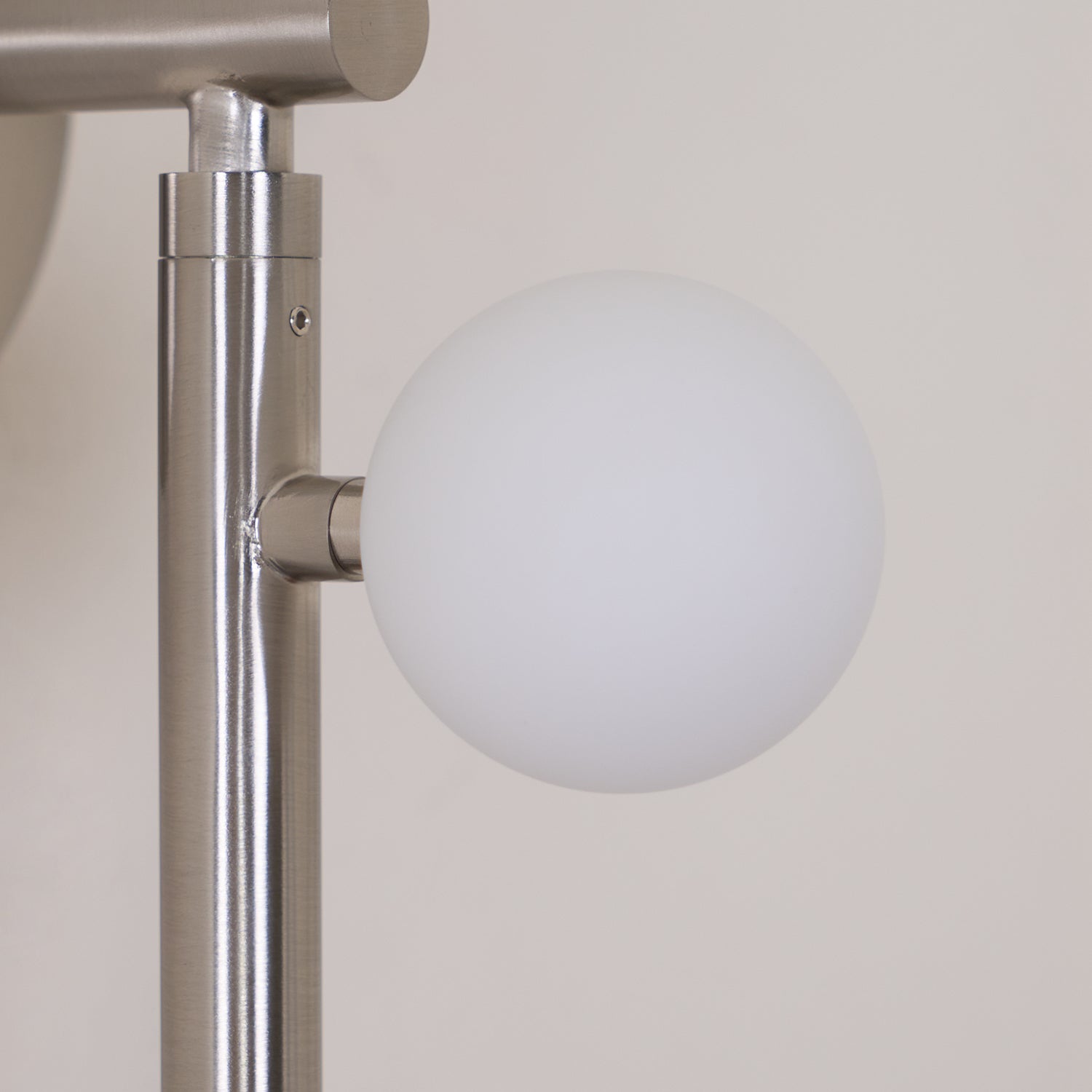 Glasrør Væglampe, Blæste Glasglobusser, Messingfinish, G4 LED