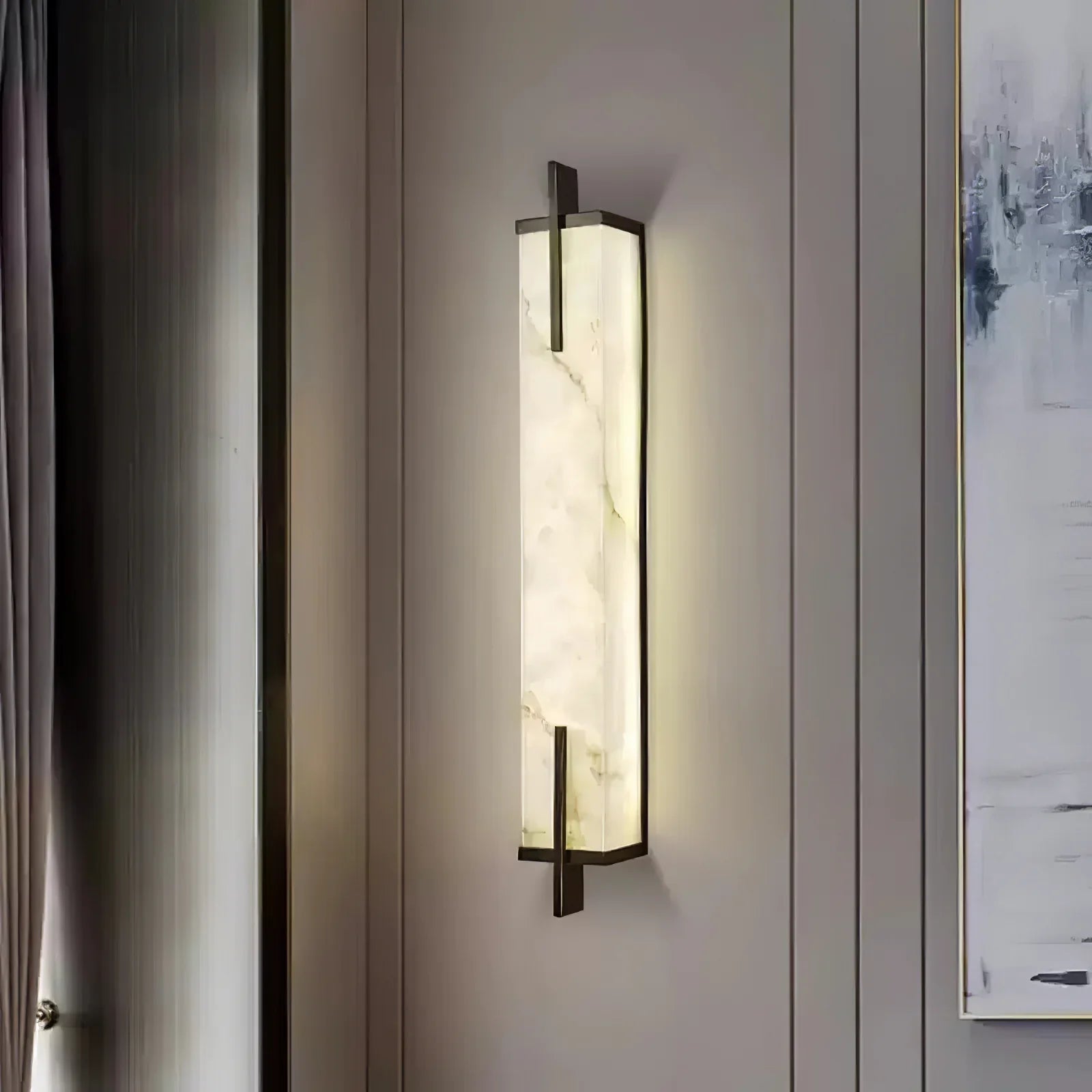 Zenith Wandleuchte in Schwarz und Gold, rechteckiger Alabaster-Schirm, fest verdrahtet