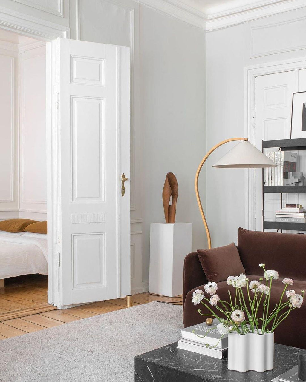 Floor Lamp, Caprani Beechwood & Linen Shade, E26/E27, Plug-In