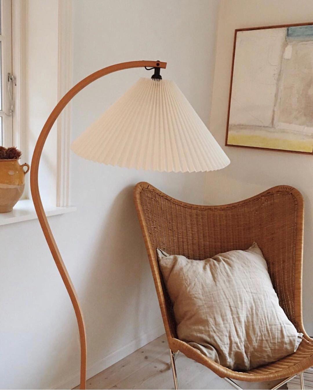 Floor Lamp, Caprani Beechwood & Linen Shade, E26/E27, Plug-In