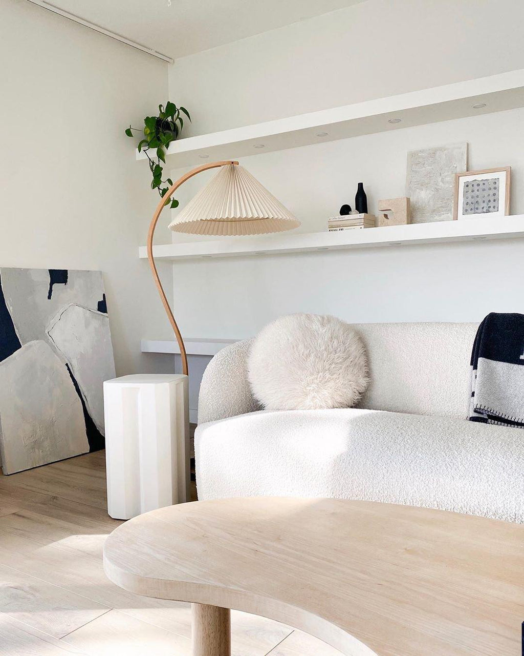 Floor Lamp, Caprani Beechwood & Linen Shade, E26/E27, Plug-In