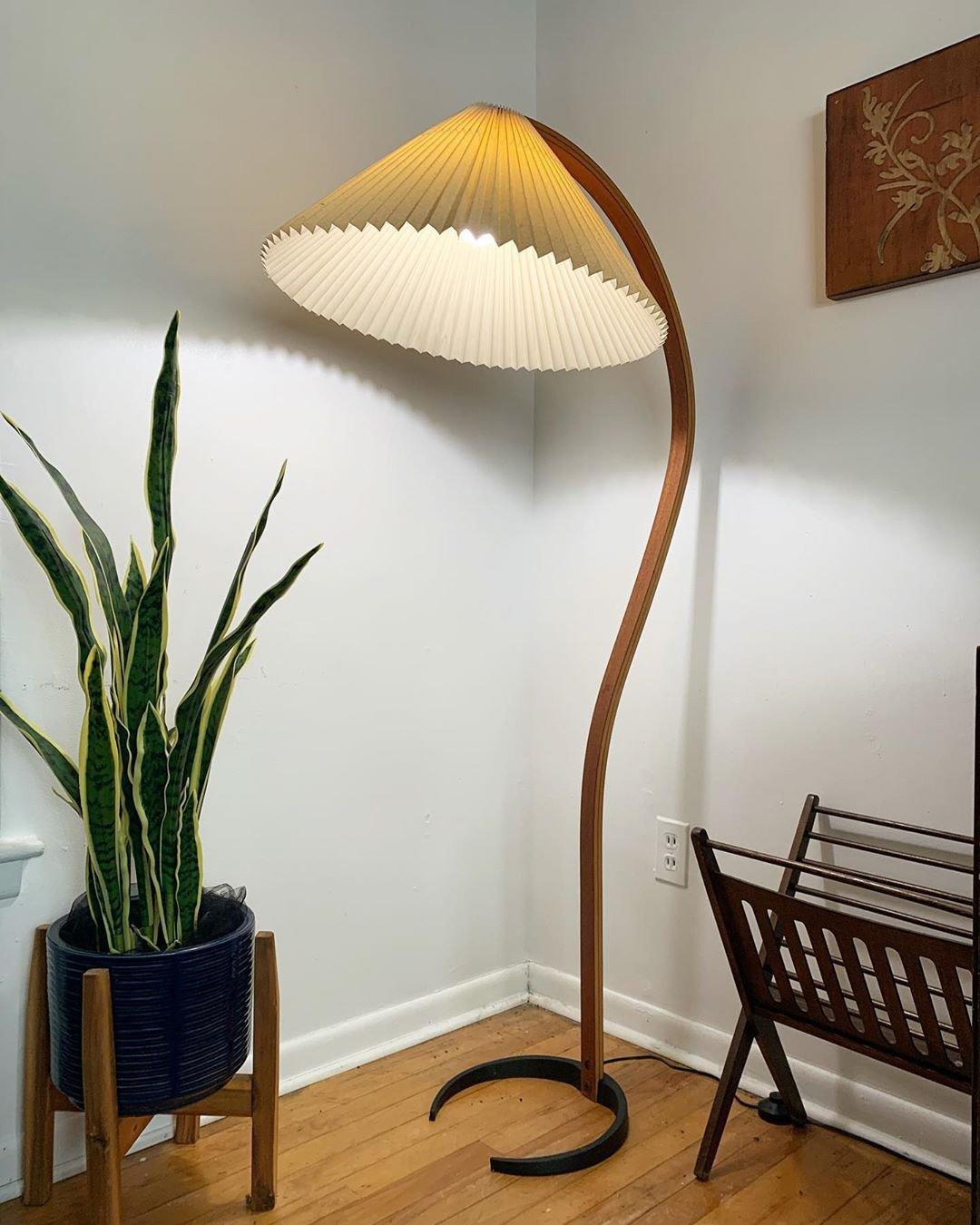 Floor Lamp, Caprani Beechwood & Linen Shade, E26/E27, Plug-In