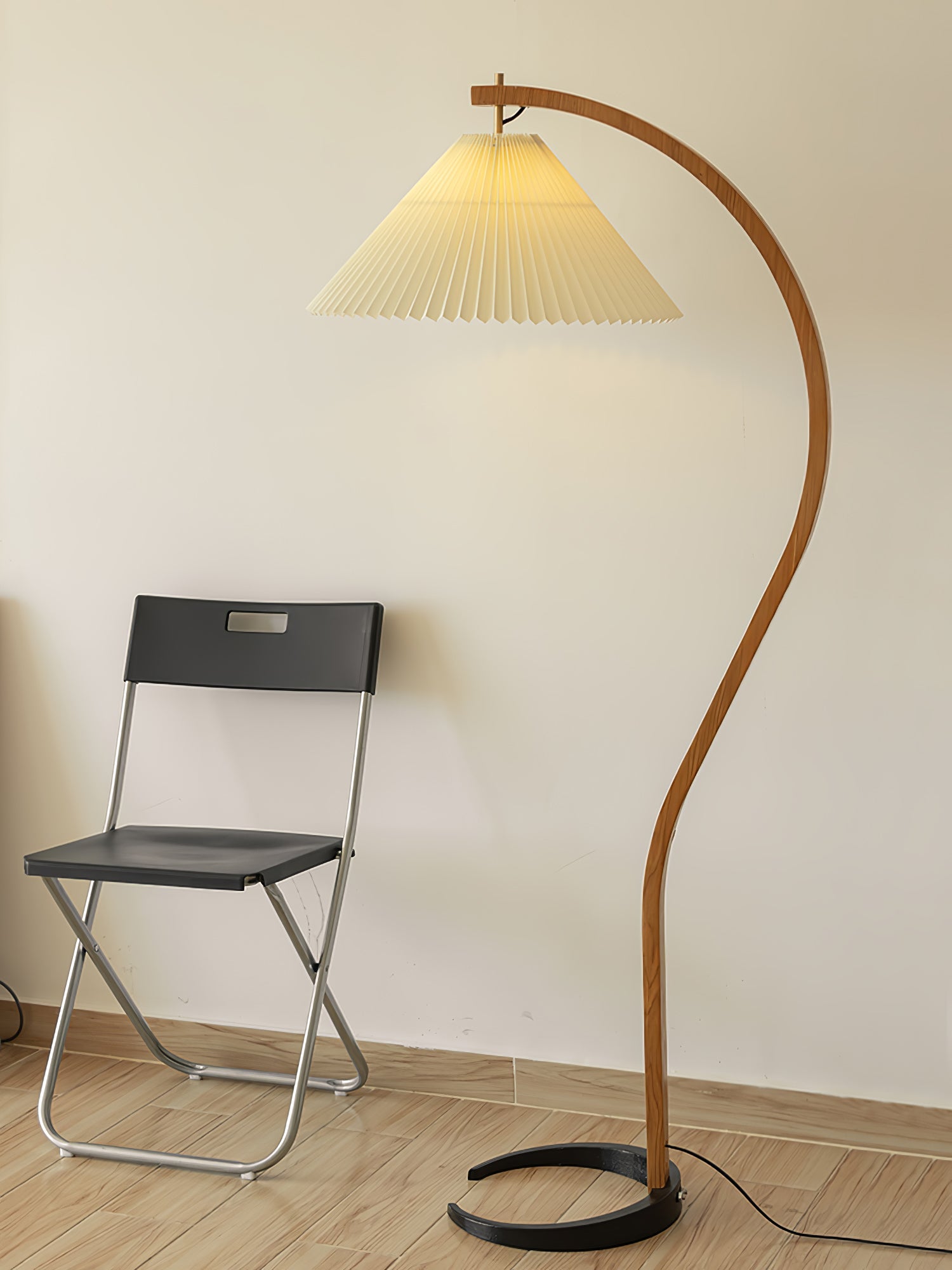 Floor Lamp, Caprani Beechwood & Linen Shade, E26/E27, Plug-In