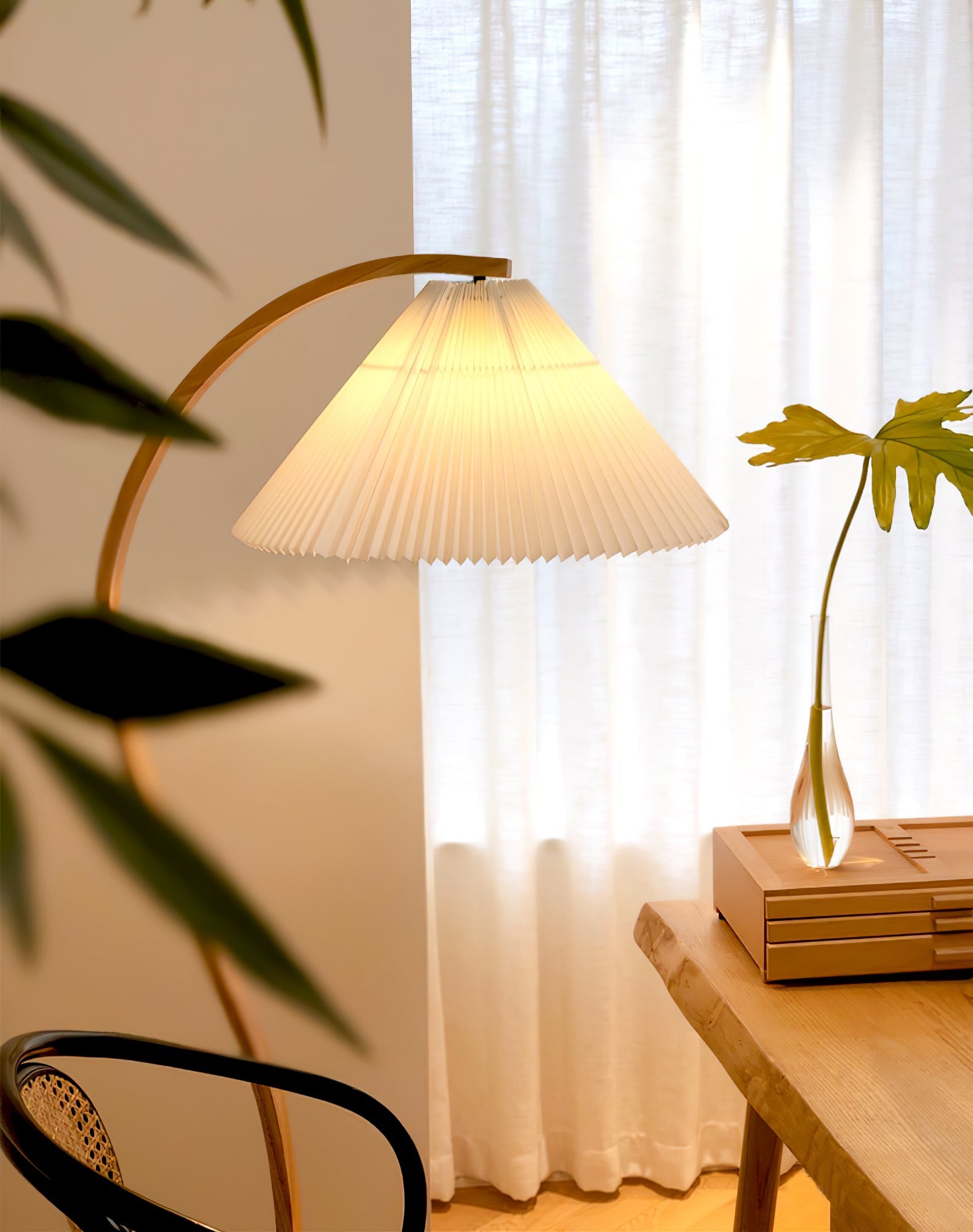 Floor Lamp, Caprani Beechwood & Linen Shade, E26/E27, Plug-In
