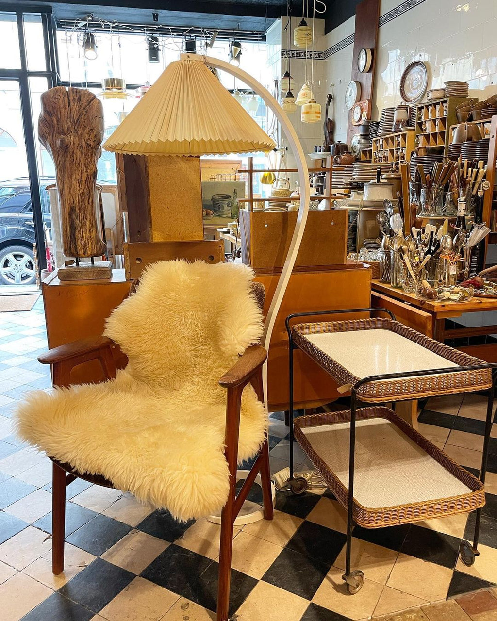 Floor Lamp, Caprani Beechwood & Linen Shade, E26/E27, Plug-In