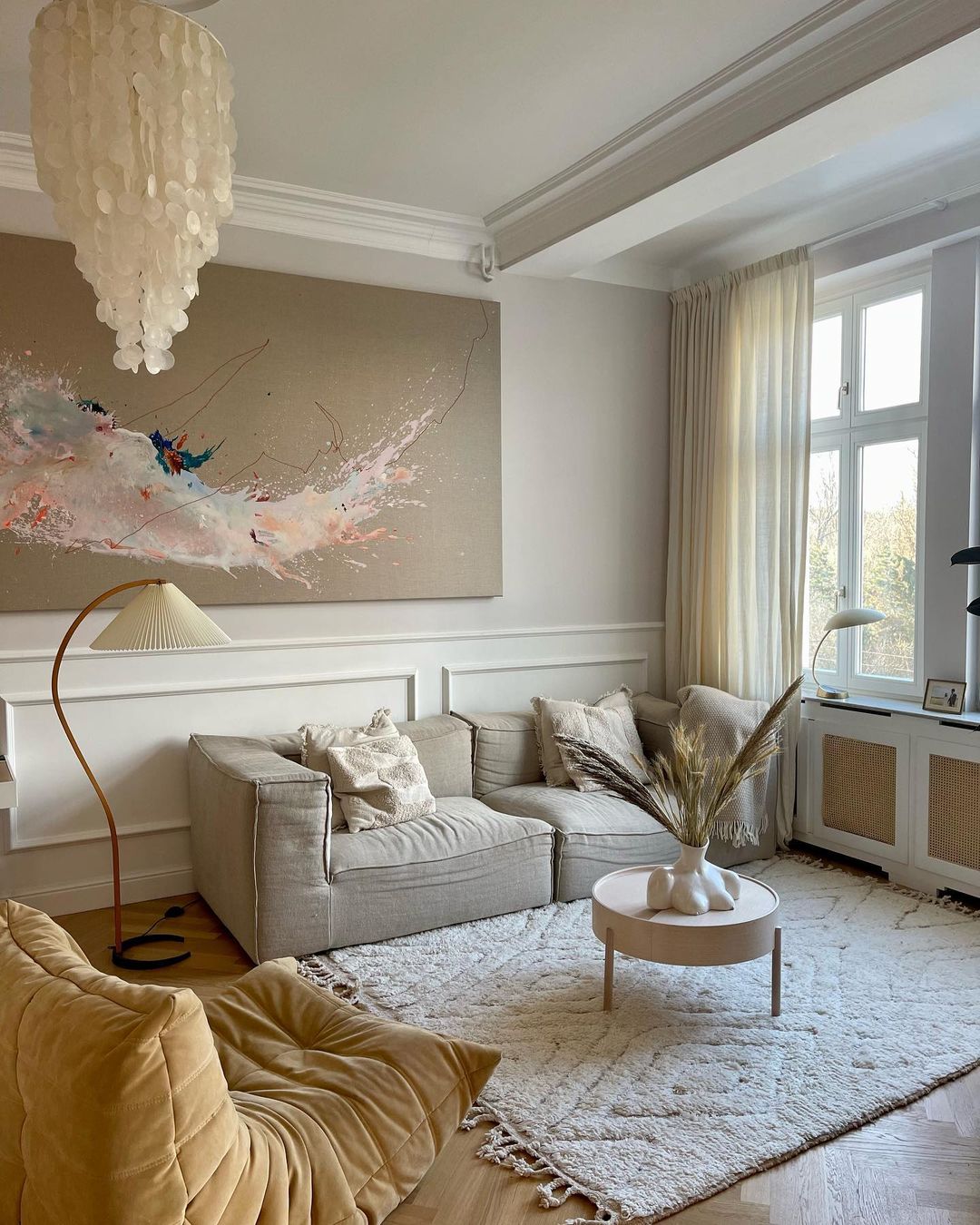 Floor Lamp, Caprani Beechwood & Linen Shade, E26/E27, Plug-In