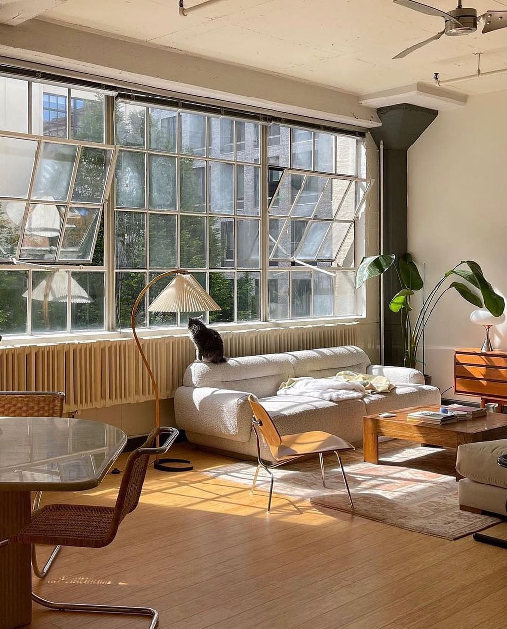 Floor Lamp, Caprani Beechwood & Linen Shade, E26/E27, Plug-In