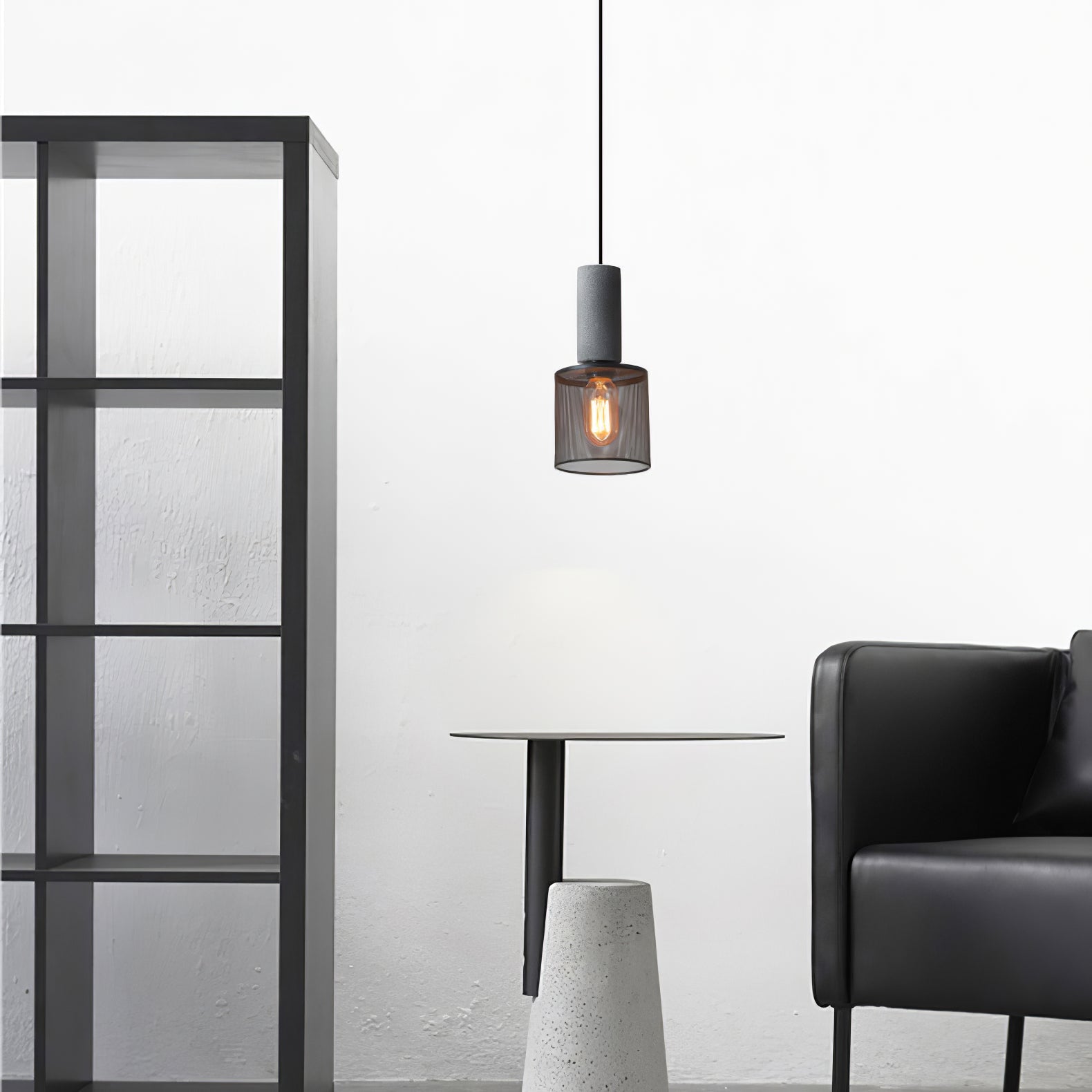 Cementnetpendel, rå cementtop, sort trådkurv, E26/E27