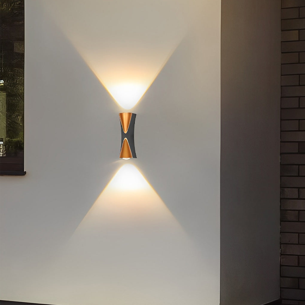 Modern Aluminum Outdoor Wall Lamp With Warm LED Glow, IP65 Waterproof