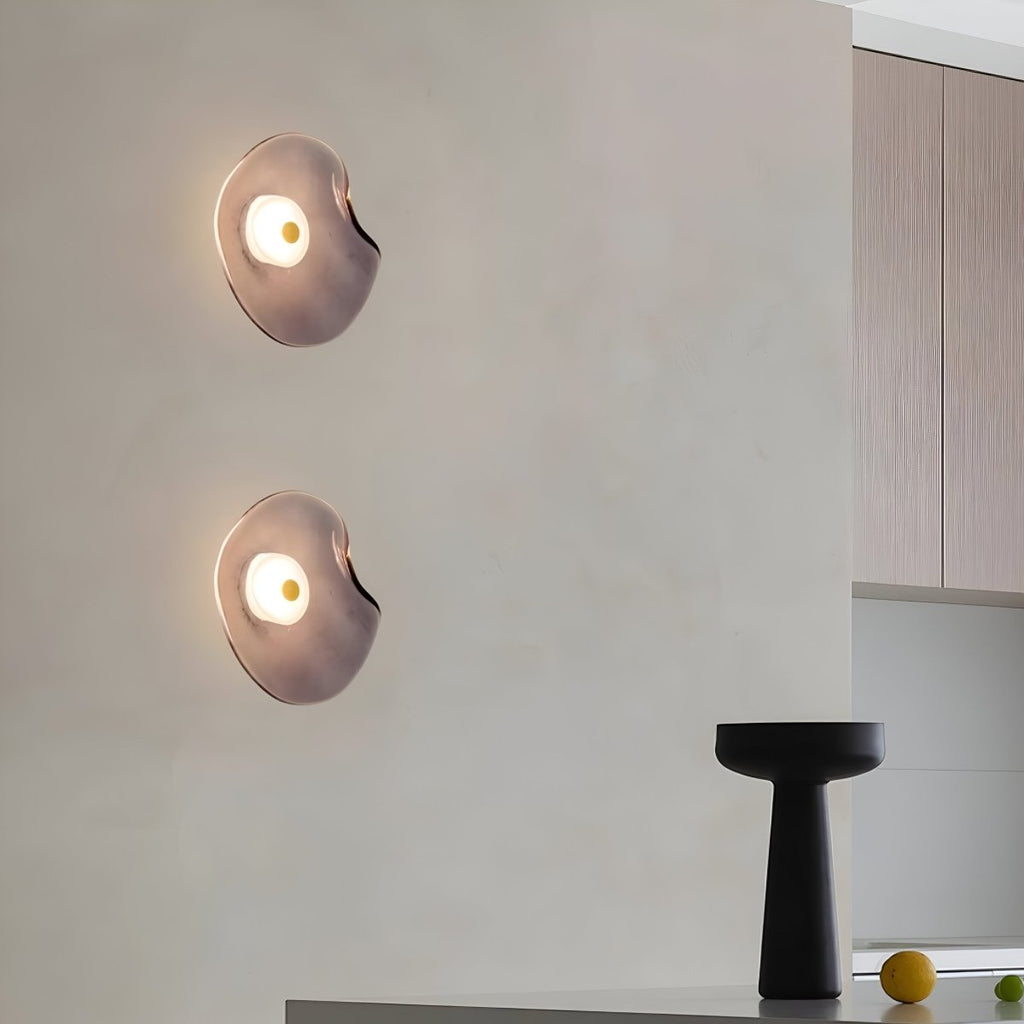 Aplique de Parede, Abajur Curvo em Vidro Japandi, Estrutura em Metal e Ferro, Luz LED Individual