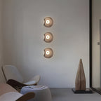 Aplique de Parede, Abajur Curvo em Vidro Japandi, Estrutura em Metal e Ferro, Luz LED Individual
