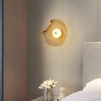 Aplique de Parede, Abajur Curvo em Vidro Japandi, Estrutura em Metal e Ferro, Luz LED Individual