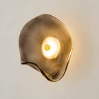 Aplique de Parede, Abajur Curvo em Vidro Japandi, Estrutura em Metal e Ferro, Luz LED Individual