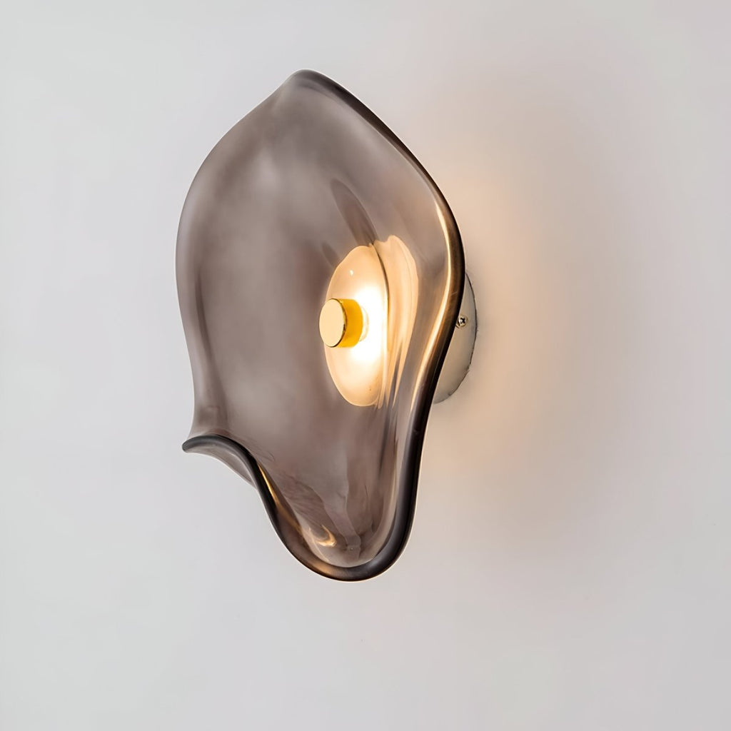 Aplique de Parede, Abajur Curvo em Vidro Japandi, Estrutura em Metal e Ferro, Luz LED Individual