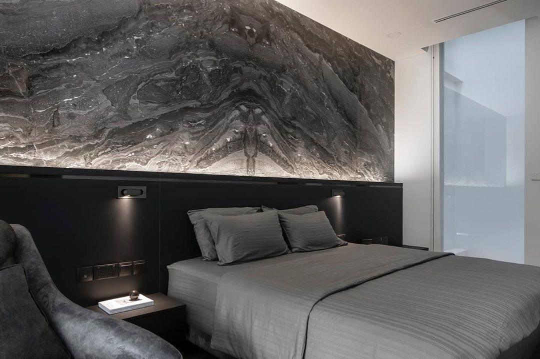 LED bedside reading light flush position detail