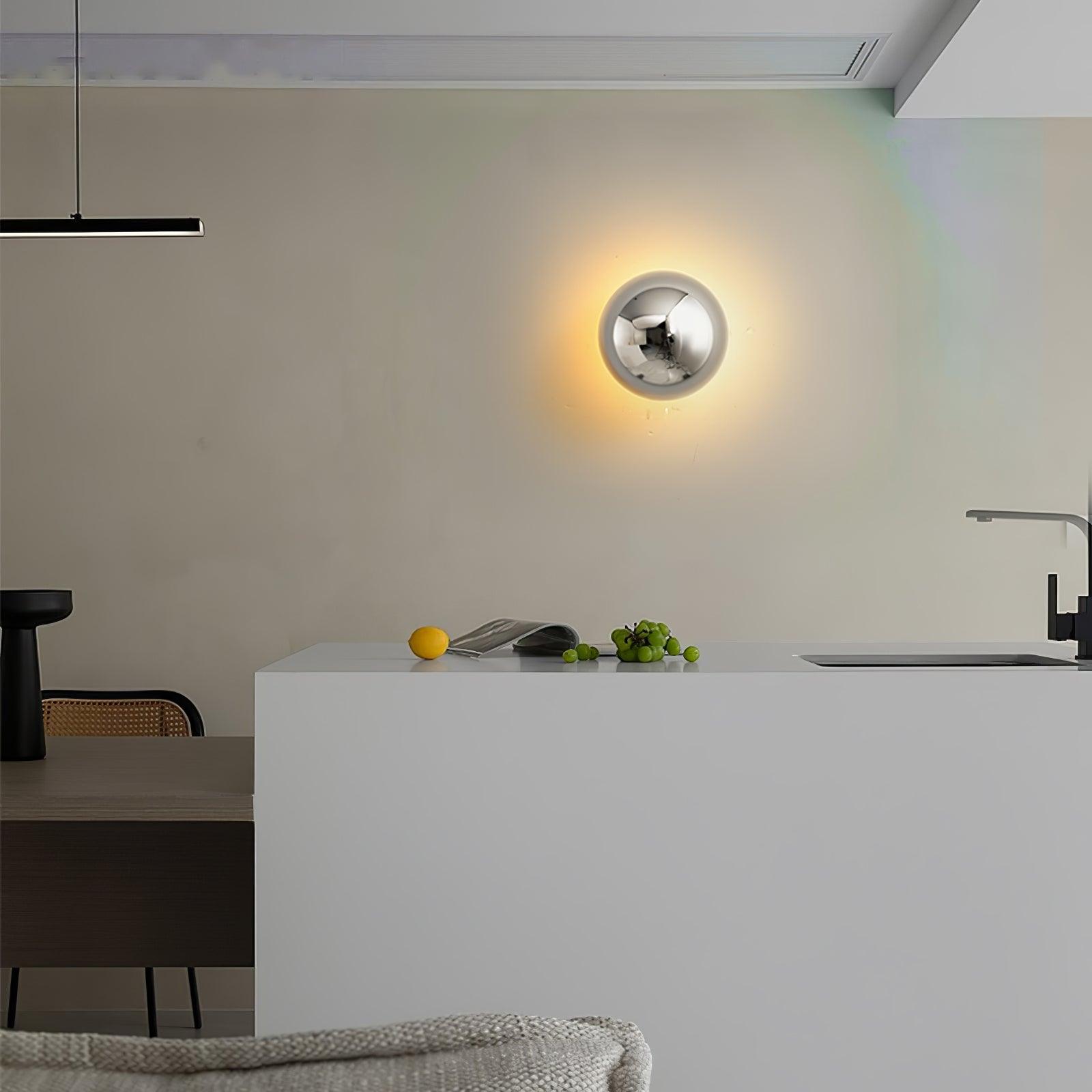 Aurum Sphere Væglampe, Spejlpoleret Metal, Integreret LED