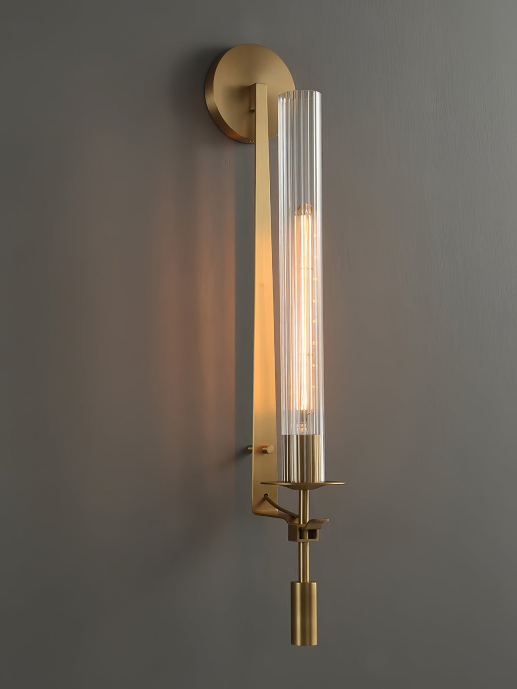 Væglampe, massiv messing, ribbet klart glas, E27, fransk klassicisme