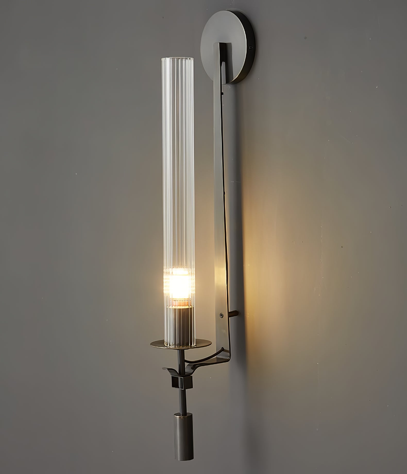 Væglampe, massiv messing, ribbet klart glas, E27, fransk klassicisme