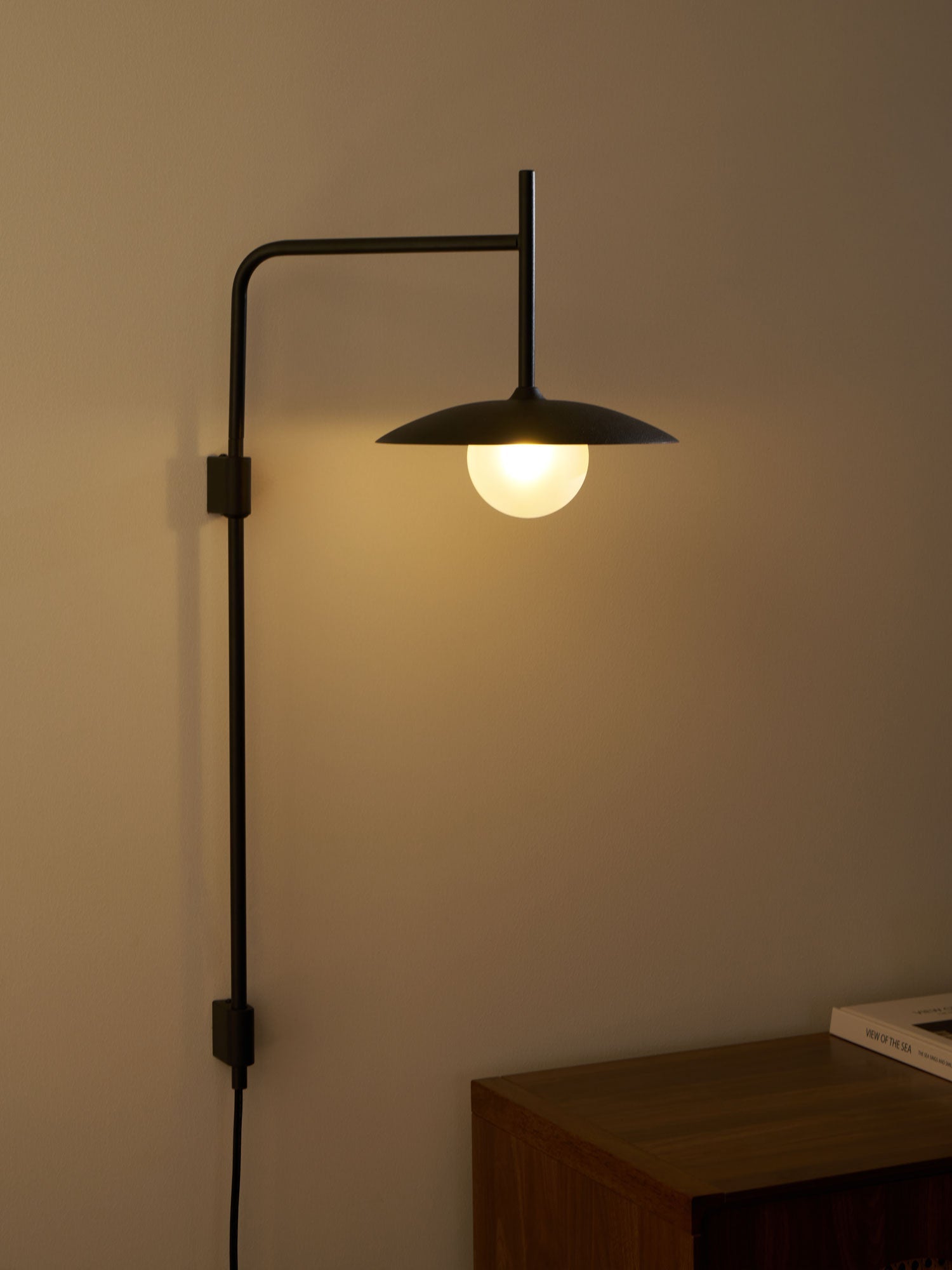 Swing Arm Wall Lamp, Frosted Glass Shade, G9, Plug-In, Gea