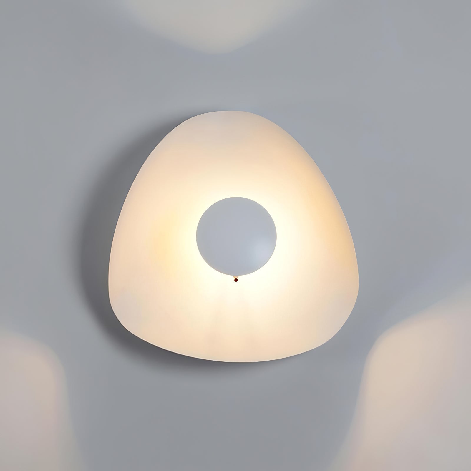Loftlampe, buet skærm i stål, integreret LED, dæmpbar