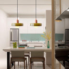 Pendellampe, lodret metalstamme, glasskærm, loftmonteret
