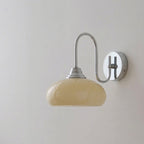 Luz de Parede com Acabamento Creme, Braço Curvo, Abajur de Vidro, 12 x 8 Polegadas