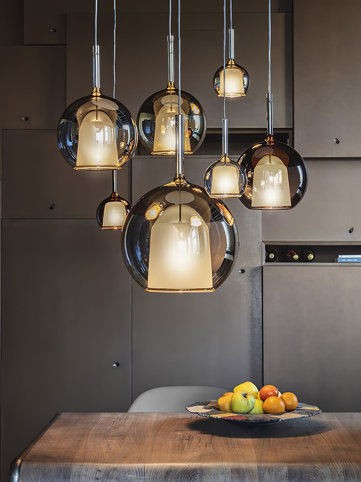 Glo Pendellampe, Tonet Blæst Glasglobus, G4 LED, Dæmpbar