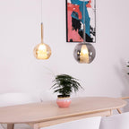 Glo Pendellampe, Tonet Blæst Glasglobus, G4 LED, Dæmpbar