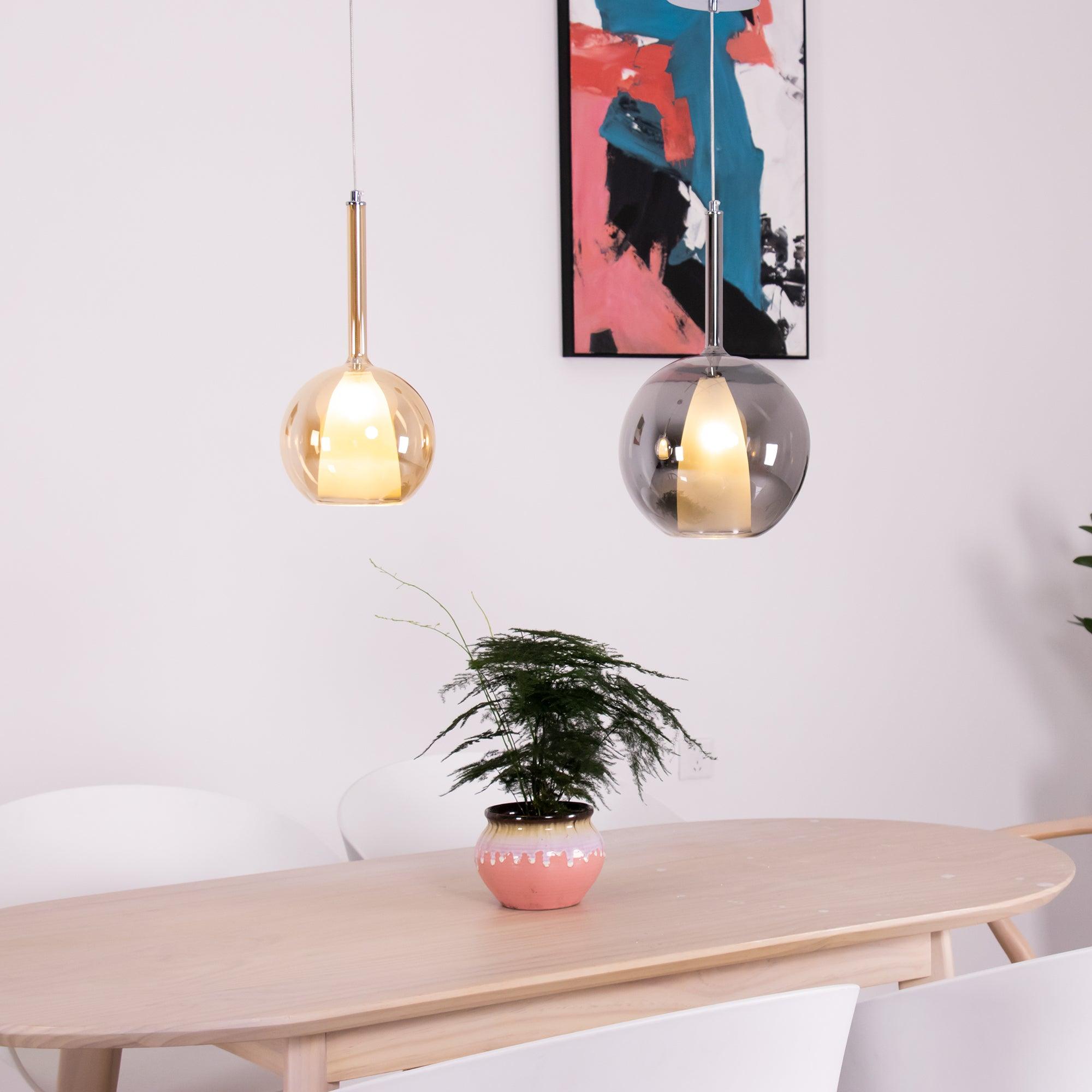 Glo Pendellampe, Tonet Blæst Glasglobus, G4 LED, Dæmpbar