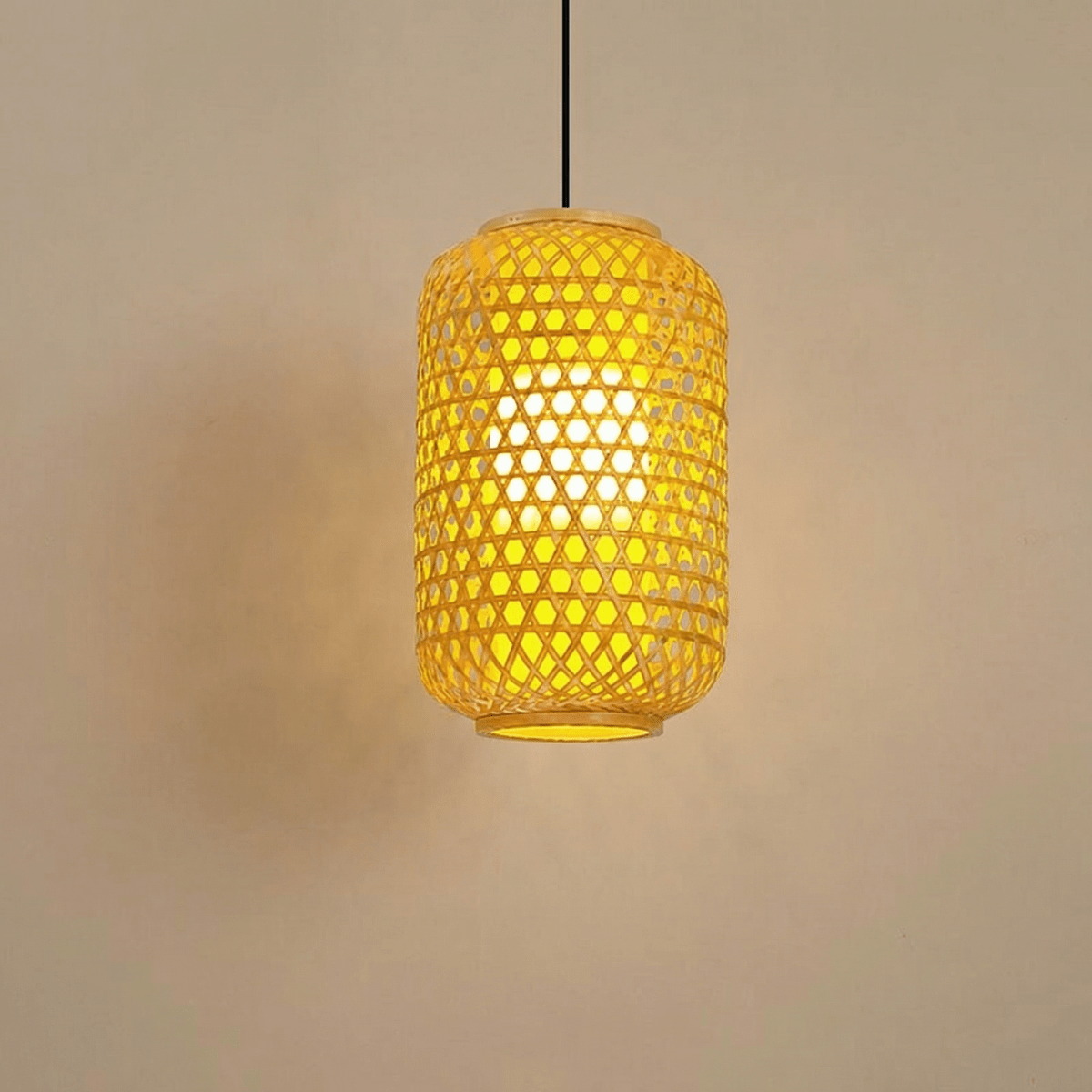 Luminária Pendente de Bambu Tecido à Mão, Cúpula Cilíndrica Alta, Brilho Ambiente Quente