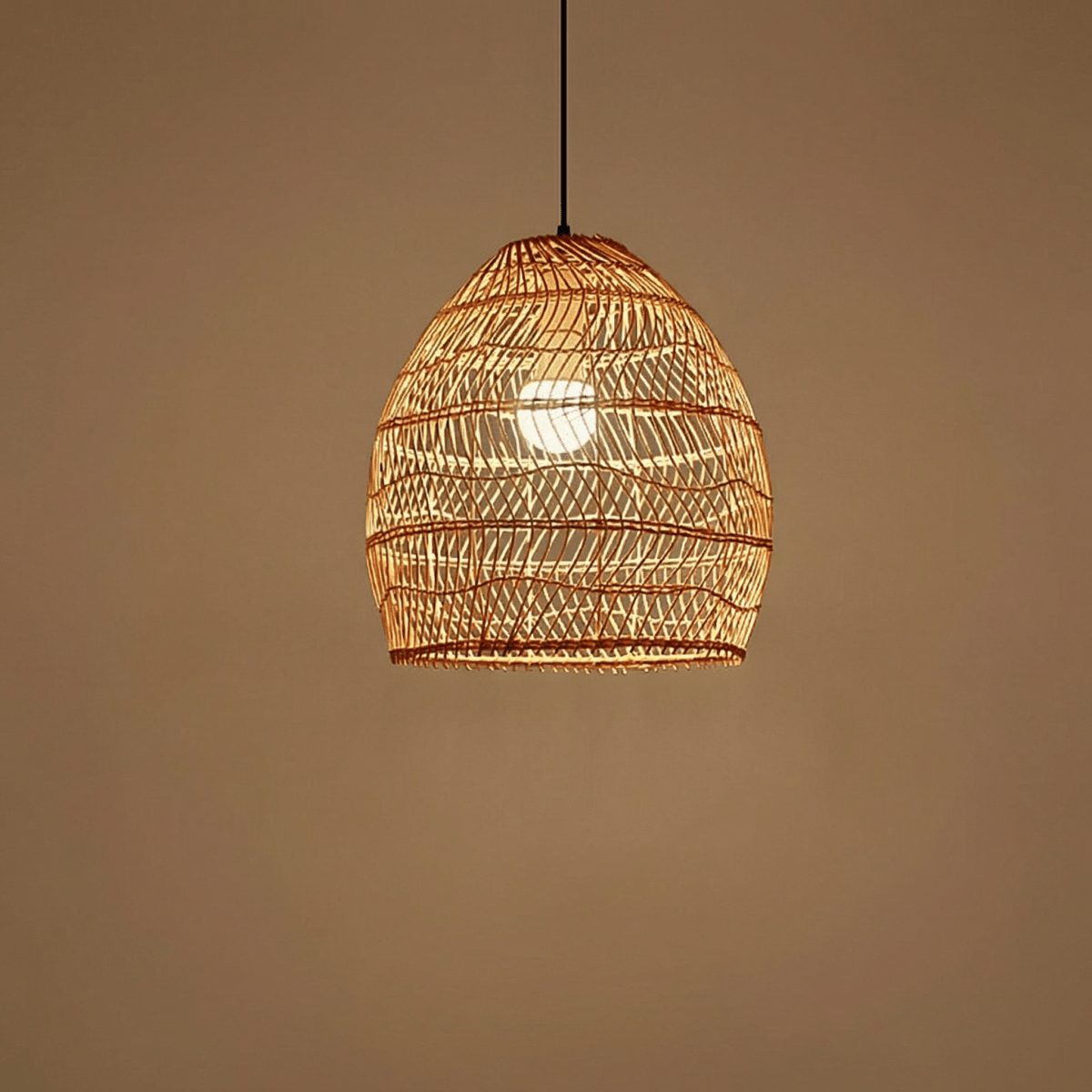 Suspension en bambou tissé durable, abat-jour cloche bohème  