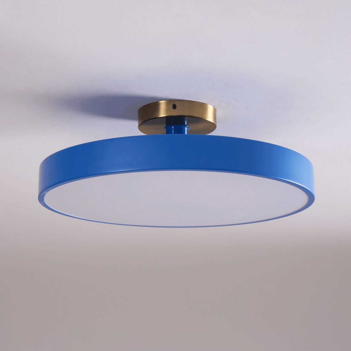 Diagram of flush mount ceiling light showing diameter and height