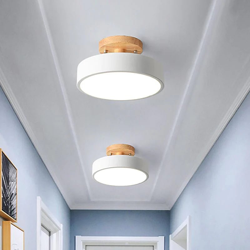 Loftlampe med træfod, cirkulær LED-diffuser, moderne semi-indbygget design
