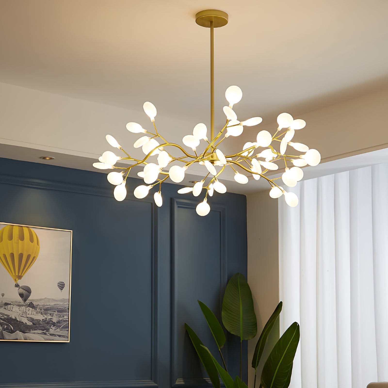 Chandelier, Firefly Sputnik, Translucent Glass Leaves, G4 LED, Dimmable