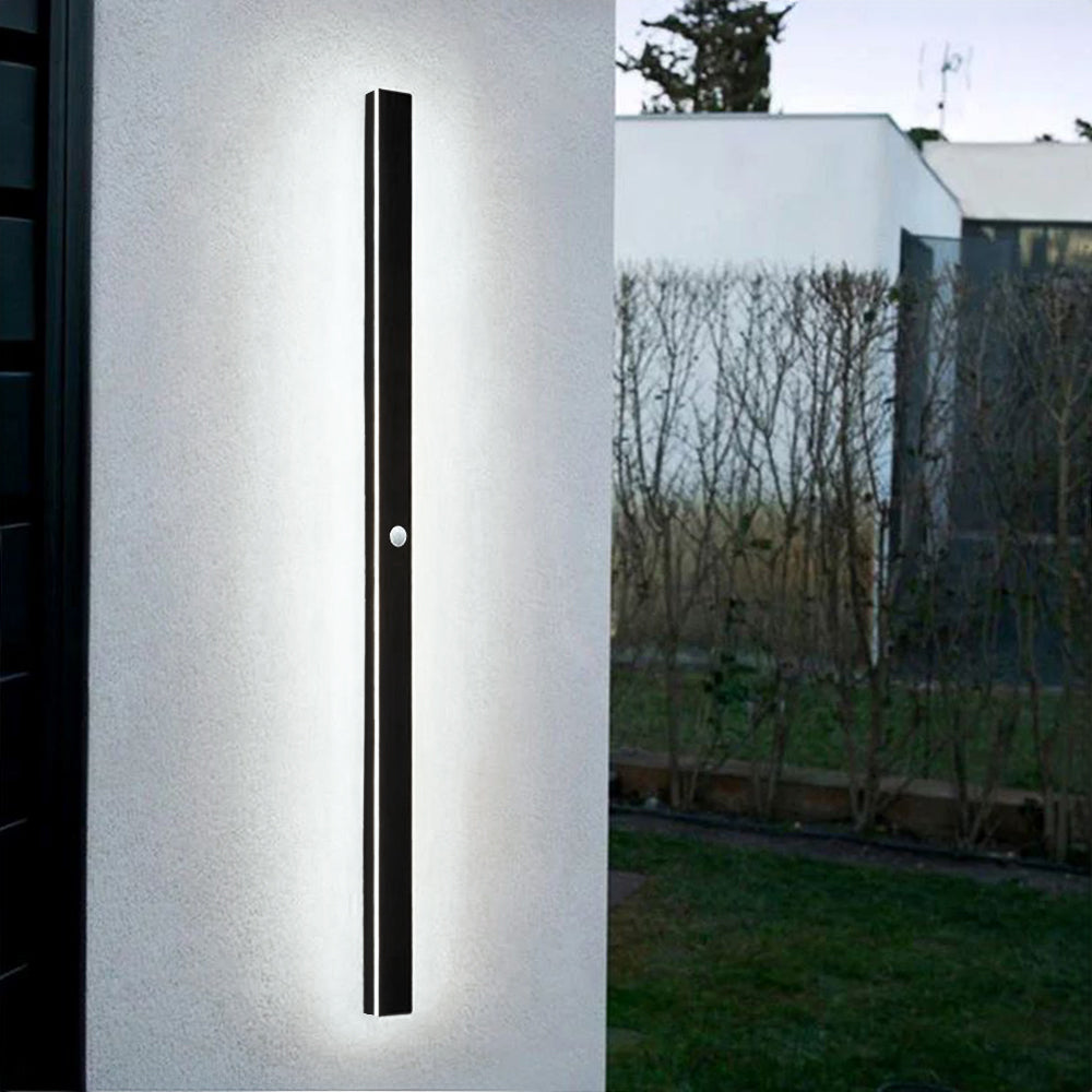 Linear Metal Outdoor Wall Light With Acrylic Diffuser, Black
