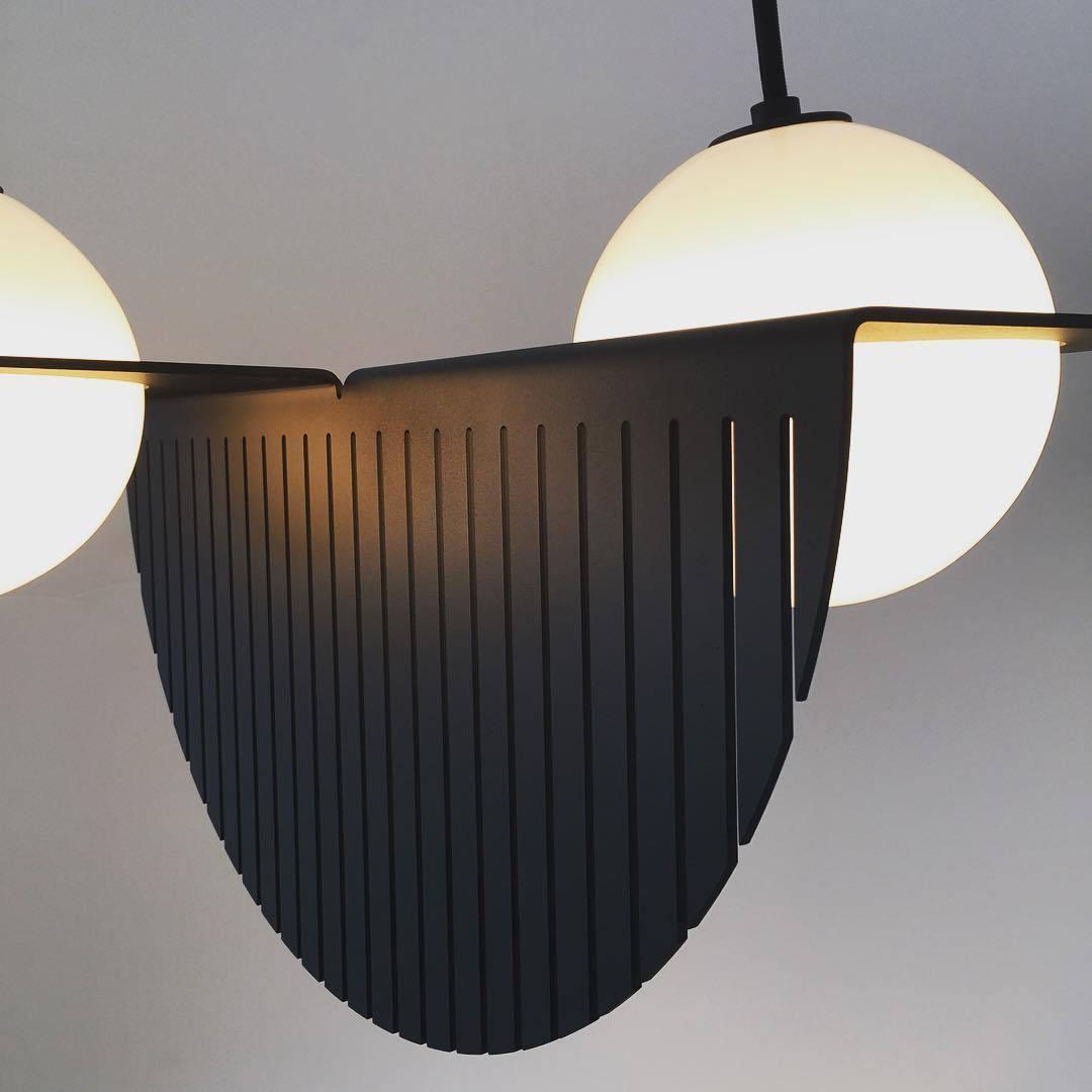 Black and White Glass Pendant Light, Adjustable Height, E26/E27 Base
