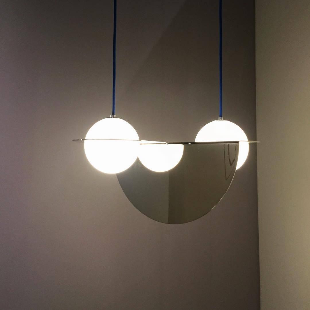Black and White Glass Pendant Light, Adjustable Height, E26/E27 Base