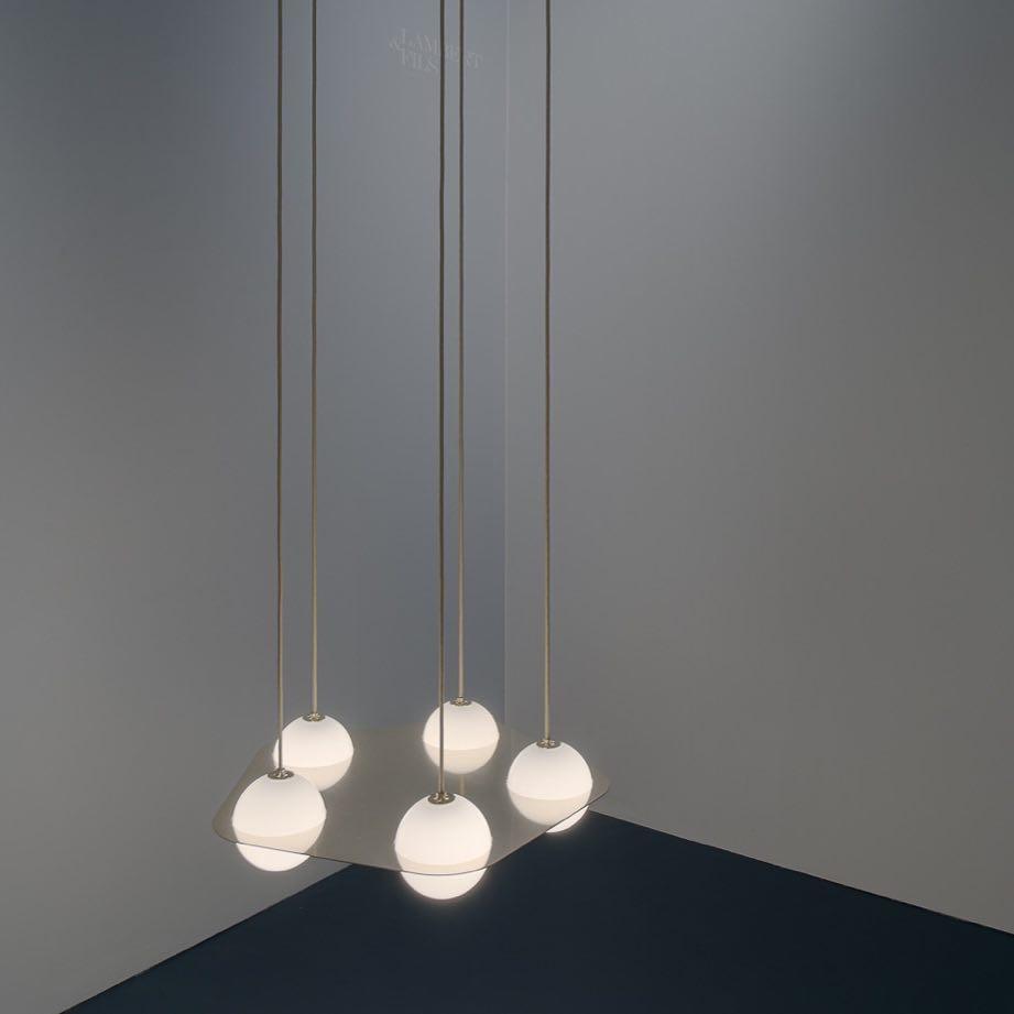 Black and White Glass Pendant Light, Adjustable Height, E26/E27 Base