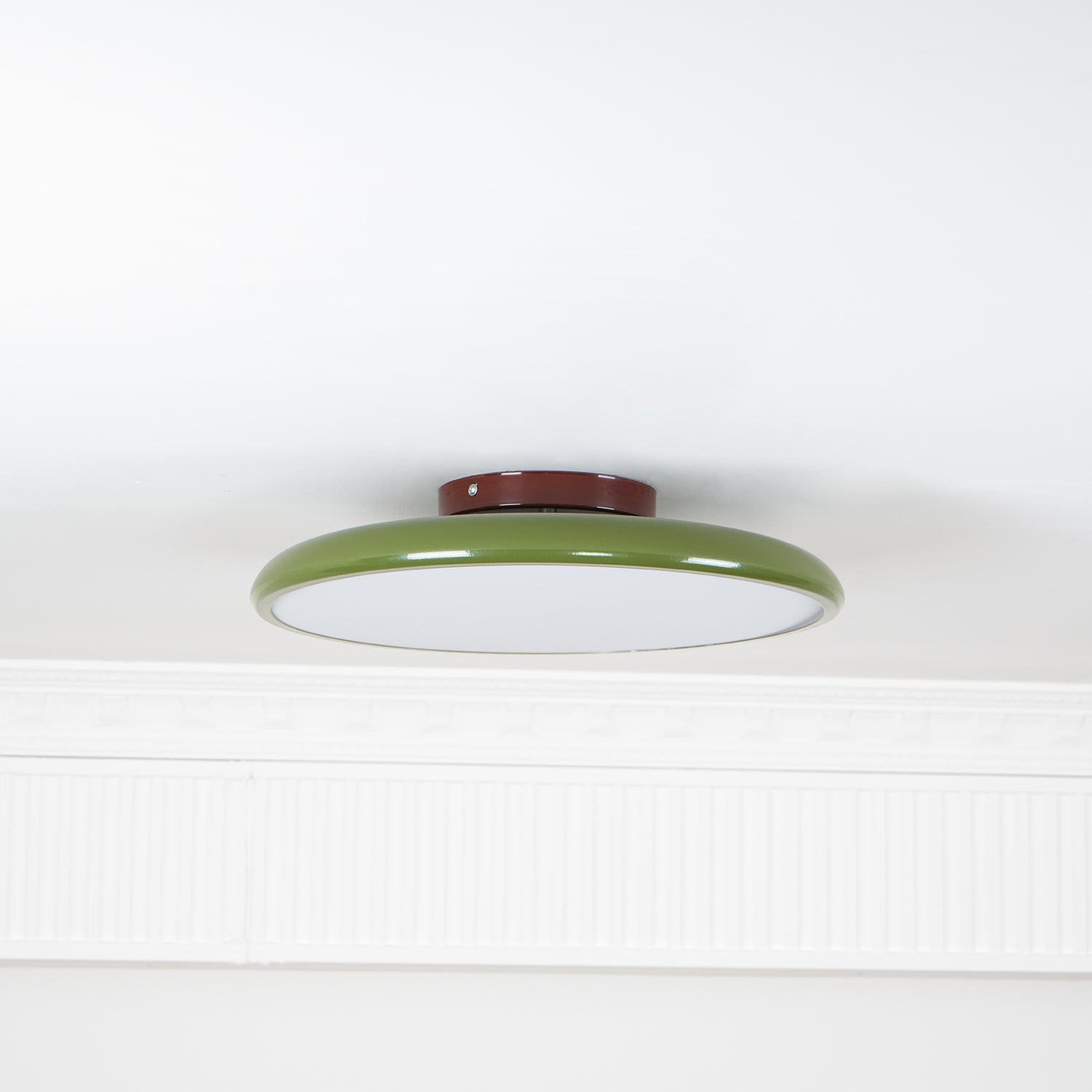 Loftlampe, Drift justerbar svingarm, akrylskærm, integreret LED