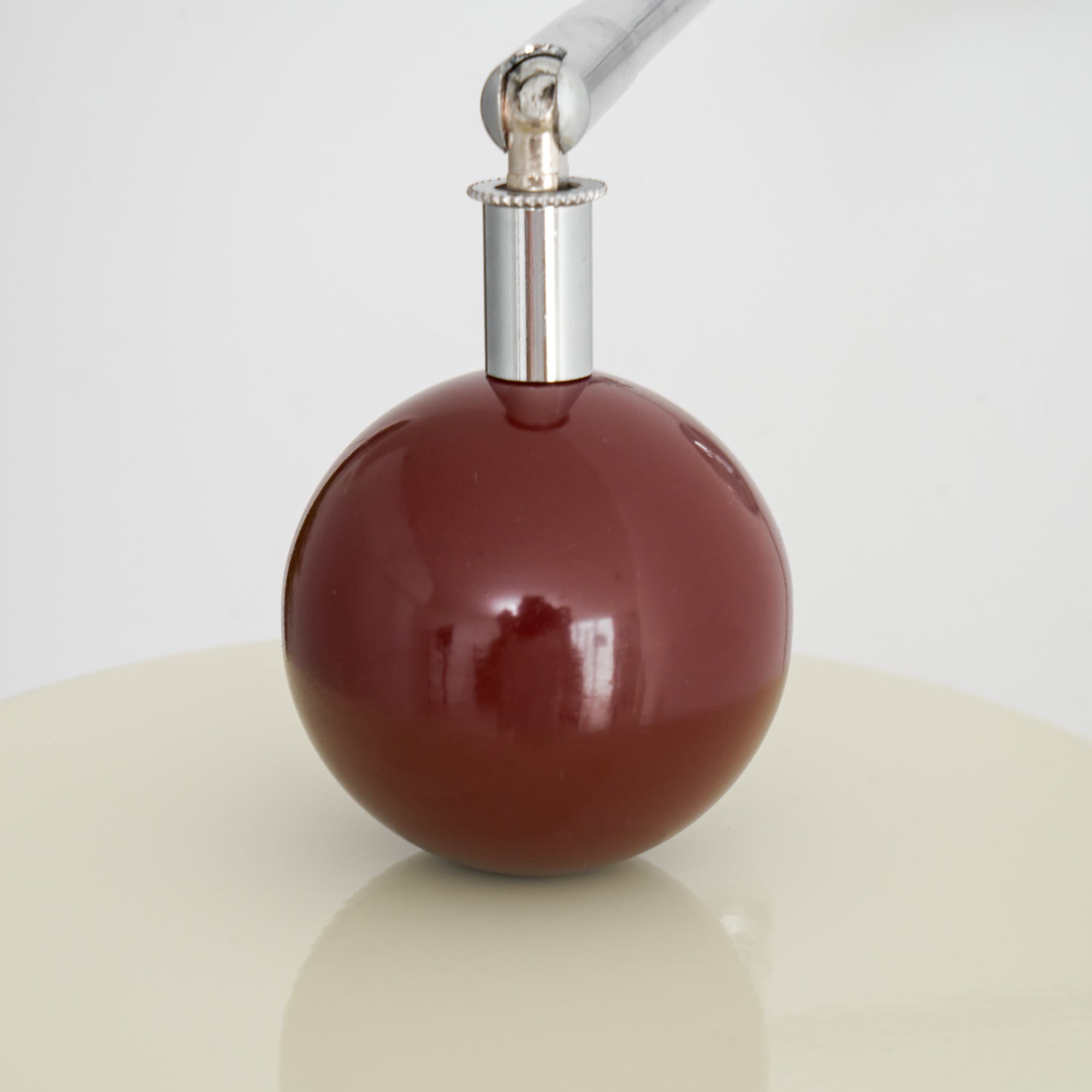 Lola Wall Lamp, Round Disc, Plug-In, Integrated LED, Chrome or Green