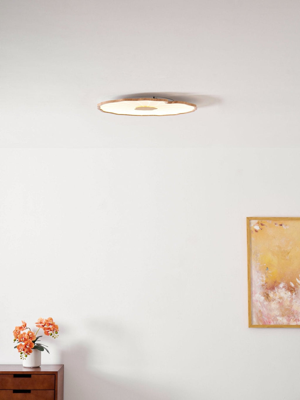 Loftlampe Lotusblad, træstruktur akryl, integreret LED, indbygget montage