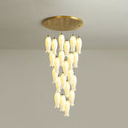 Twenty-two-light Sylirion in the shorter drop, shades gathered in a broad tiered cluster