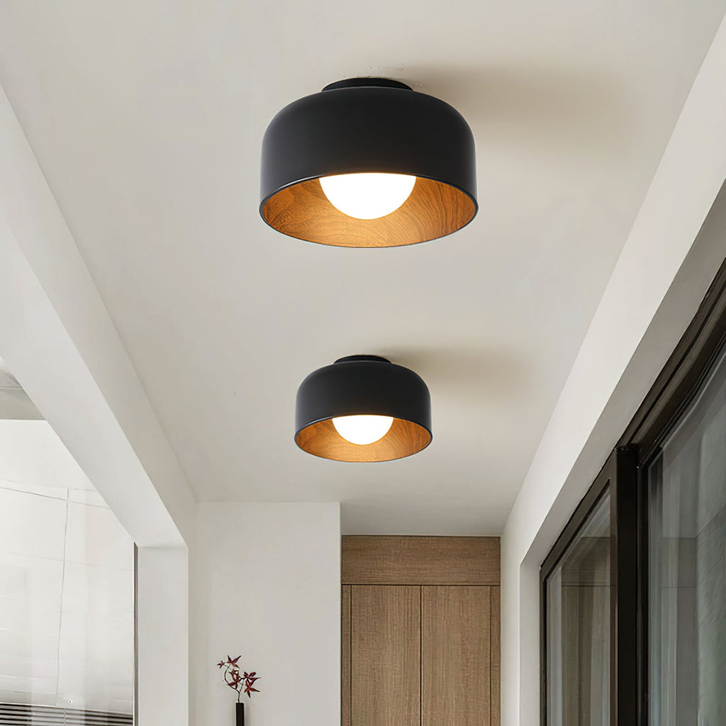 Loftlampe, hvid glasglobus, træstruktur, G9 fastmonteret