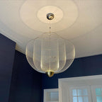 Suspension en fil métallique, sphère en acier superposée, LED intégrée, chrome ou or