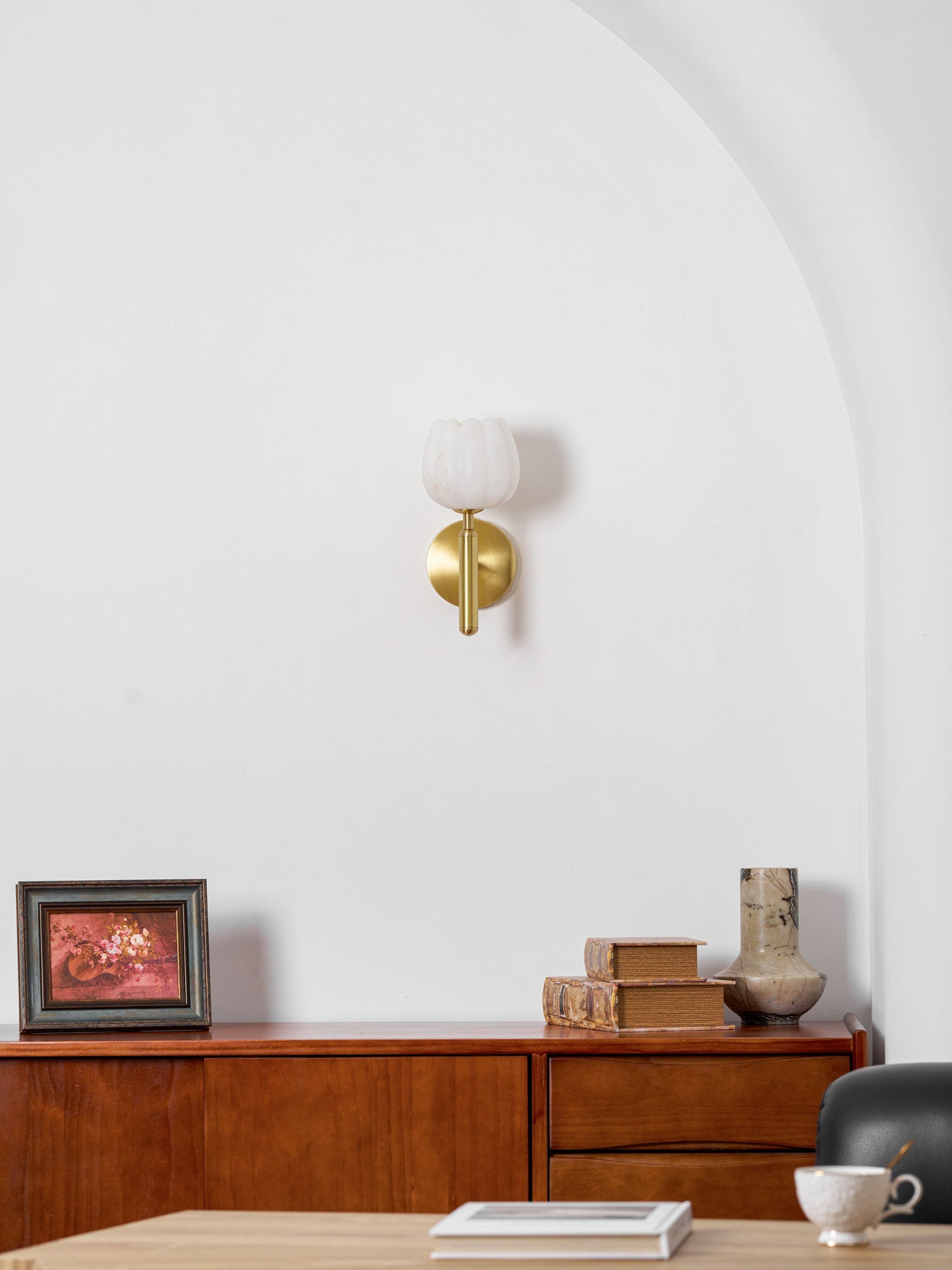 Mian wall lamp black arm with glowing alabaster flower shade