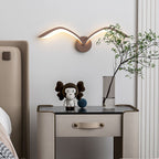 Applique murale en forme d’aile, fer et acrylique, lumière LED chaude
