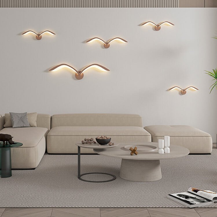 Applique murale en forme d’aile, fer et acrylique, lumière LED chaude