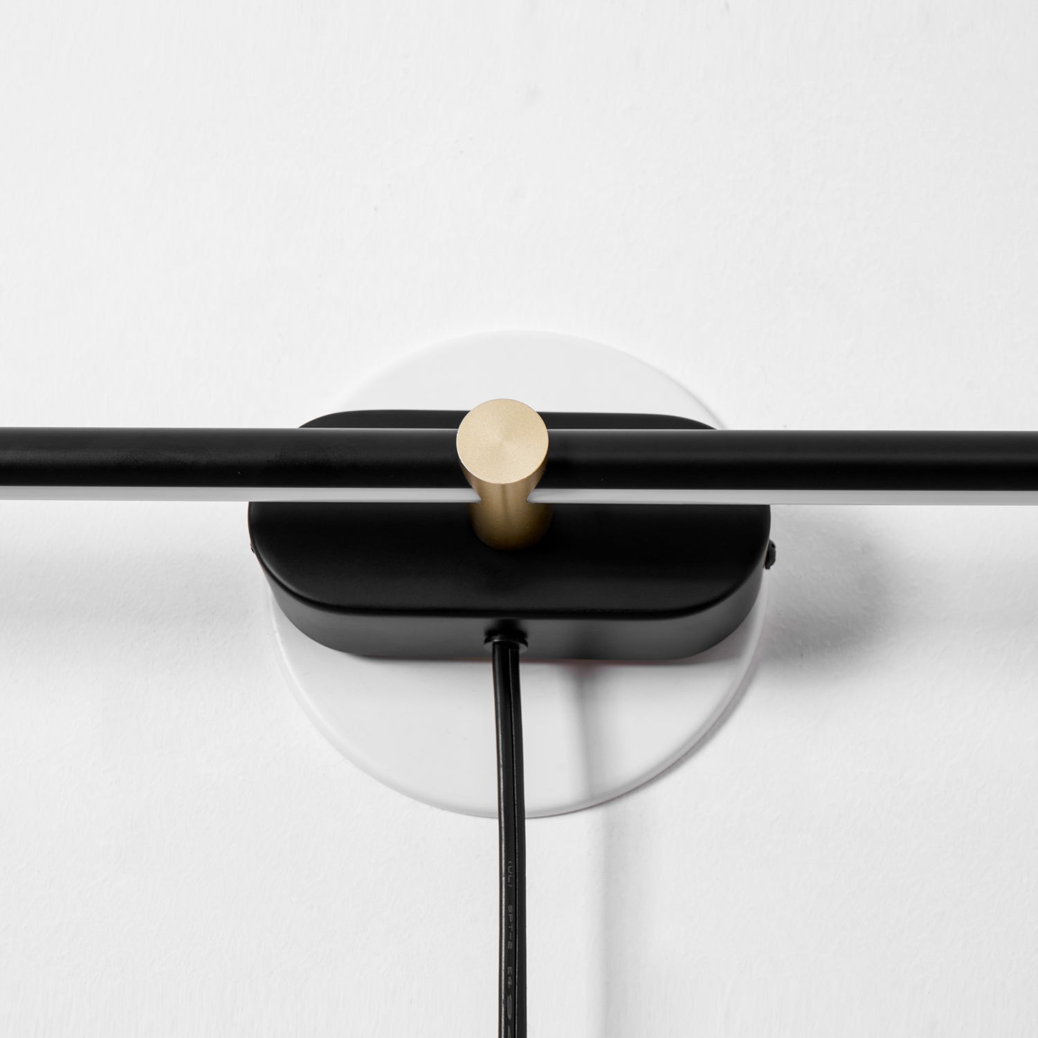 Wall Lamp, Minimalist Linear LED Bar, Plug-In, Aluminium, 3000K Dimmable