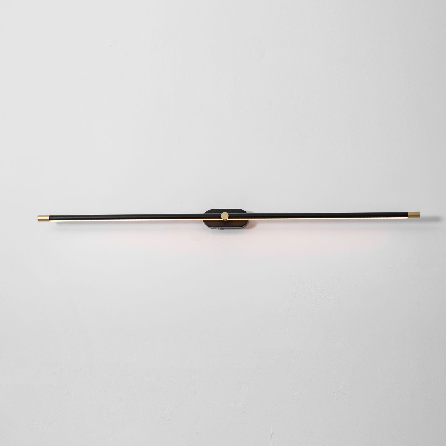Wall Lamp, Rechargeable Cordless Linear LED, USB, Remote Dimmable